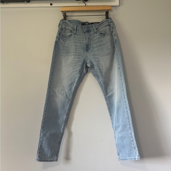 Hollister Men's Skinny Jeans in Light Blue - Picture 9 of 9